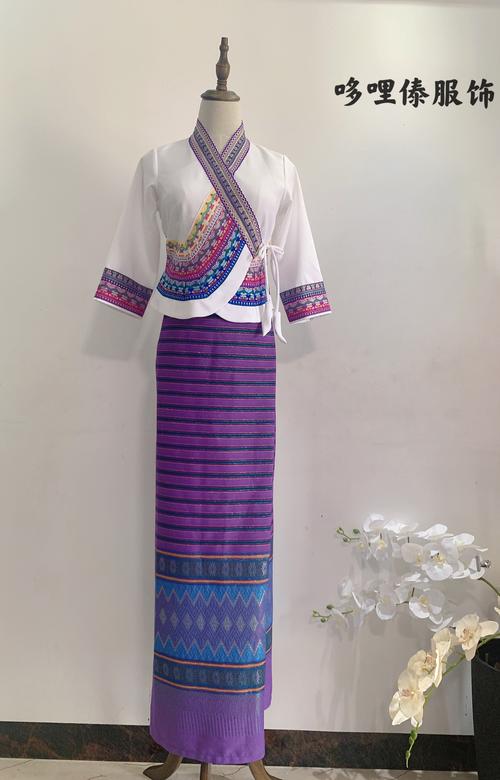 傣族服饰筒裙套装女生生活漂亮傣装气质工作民族服装
